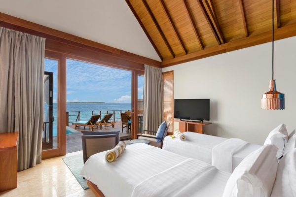 Two Bedroom Reef Residence with Pool 